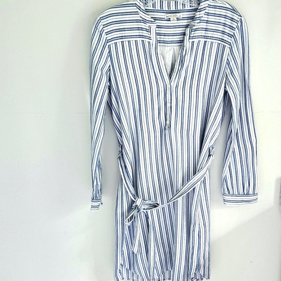 J. Crew Dresses & Skirts - J. Crew Stripe Long sleeve dress